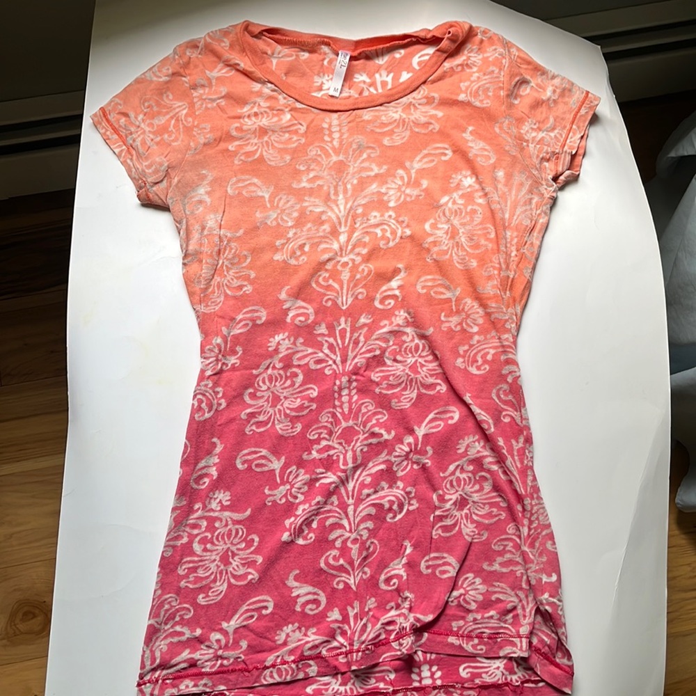 Rue21 Orange/Pink see-through designs top. Size M—Used in good condition.